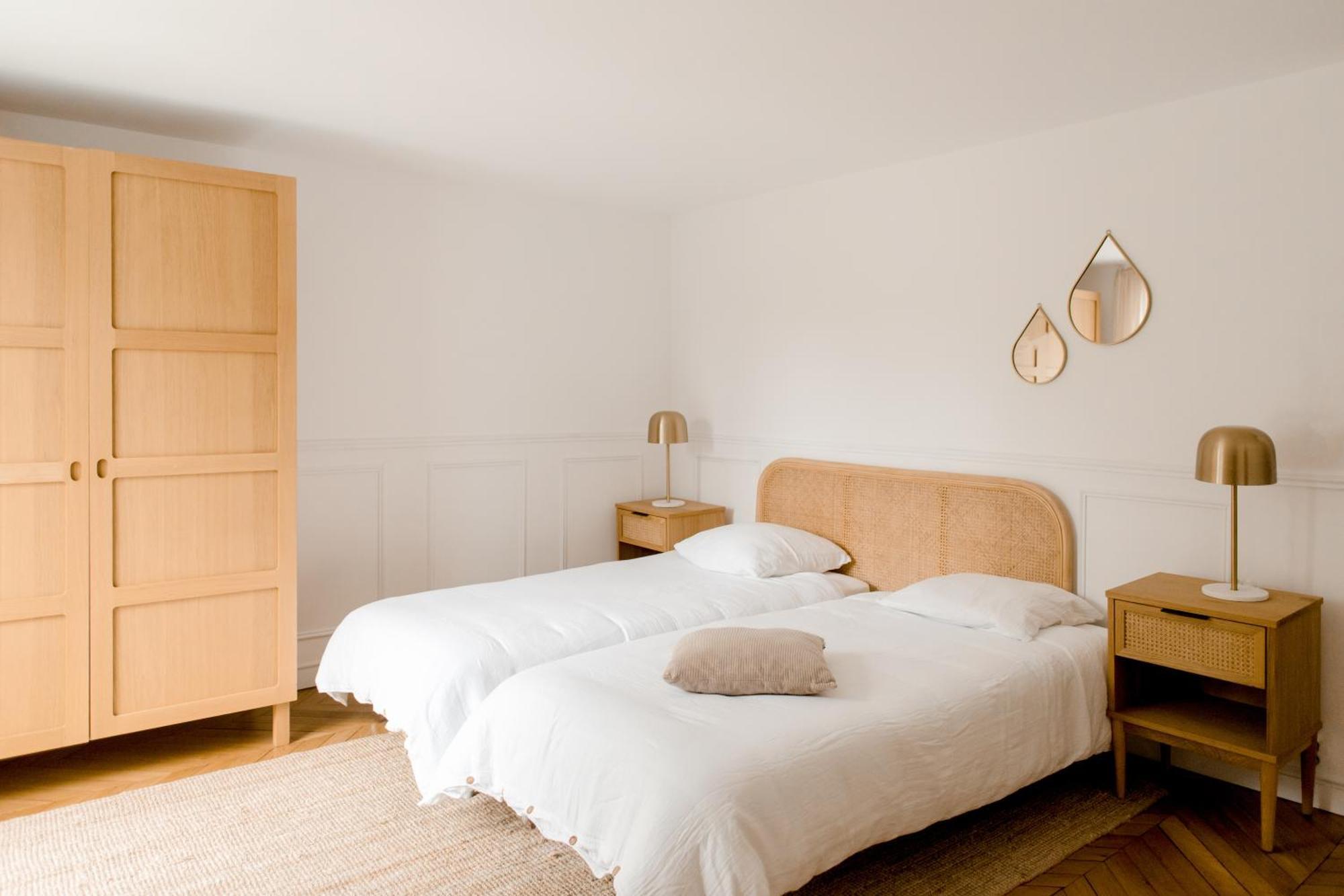 Logement Entier Ou A Partager Dans Maison Familiale A Rueil Malmaison, Proche De Paris La Defense Exteriör bild